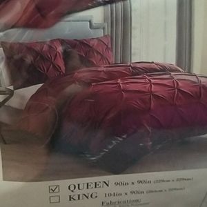 LAST CALL:Queen Duvet Cover w Two Shams